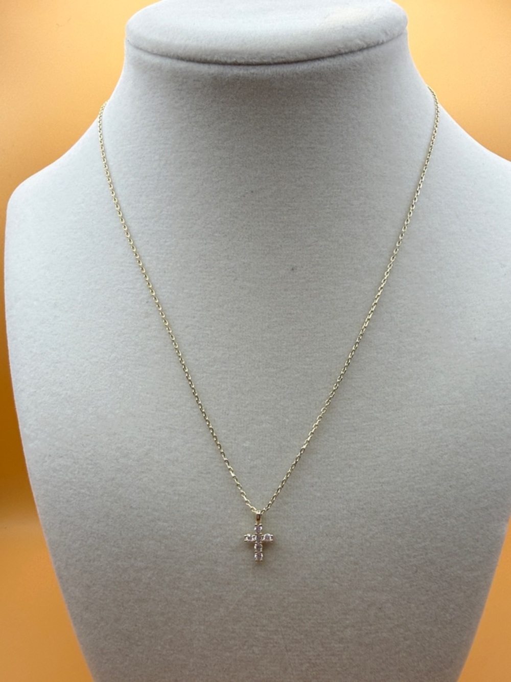 Necklace Gold Cross